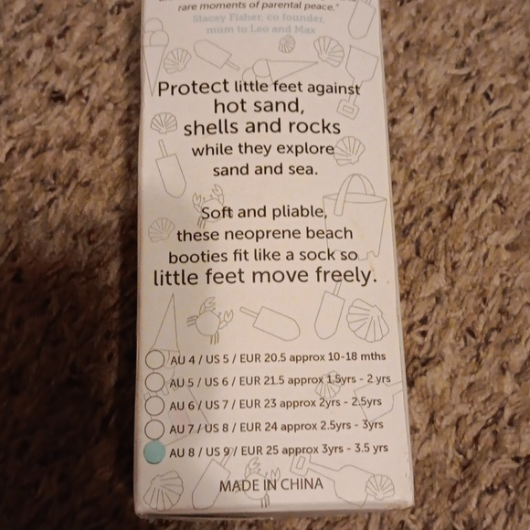 Minnow Designs The Original Dotty Beach Shoes Size 9 (3/3.5 years) - Picture 2 of 6